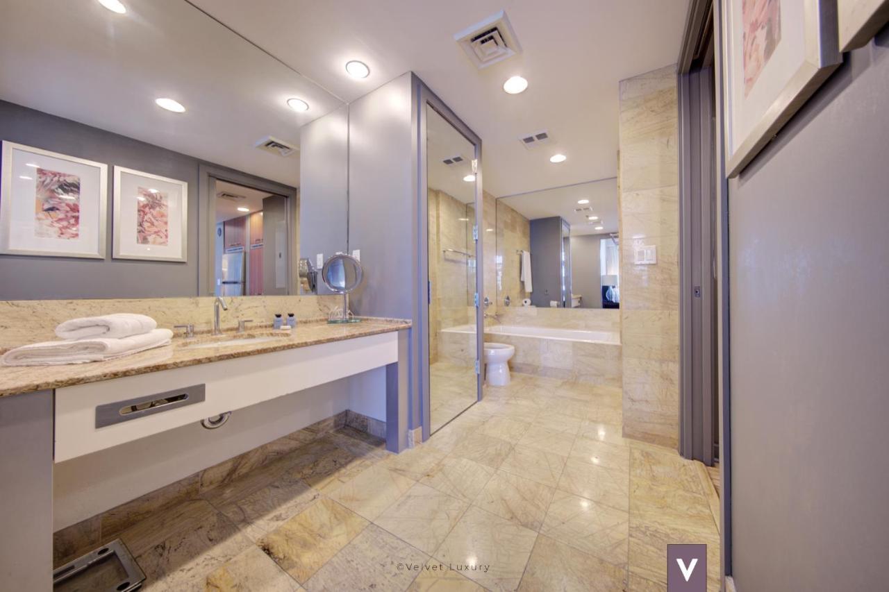Conrad By Seven Apartahotel